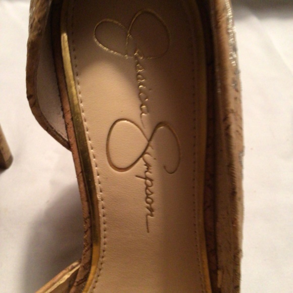 Jessica Simpson beige floral heels 7.5M great condition - Picture 5 of 8